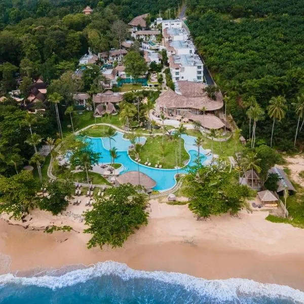 Eden Beach Khaolak Resort and Spa A Lopesan Collection Hotel - SHA Extra Plus, hotel v mestu Ban Lam Pi