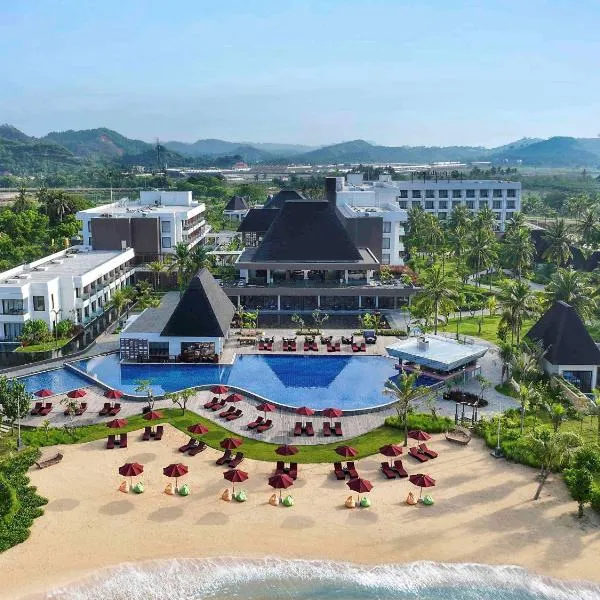 Pullman Lombok Merujani Mandalika Beach Resort, hotel v destinaci Kuta Lombok