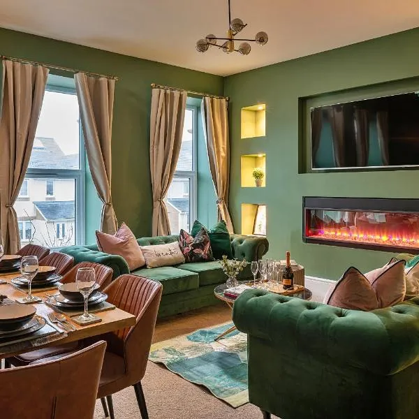 Finest Retreats - Peace Retreats Penthouse, hotel in Pwllheli