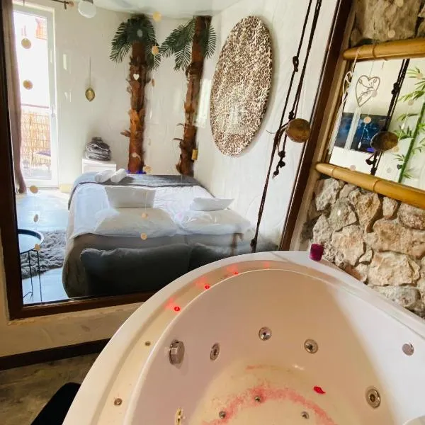 Pokoje ONLY LOVE z jacuzzi dla dwojga – hotel w mieście Ełk