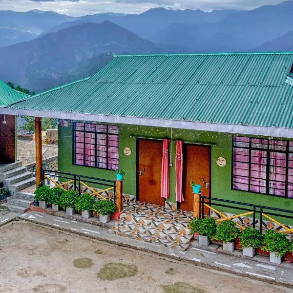 3 Sisters' Homestay, hotel di Ravangla