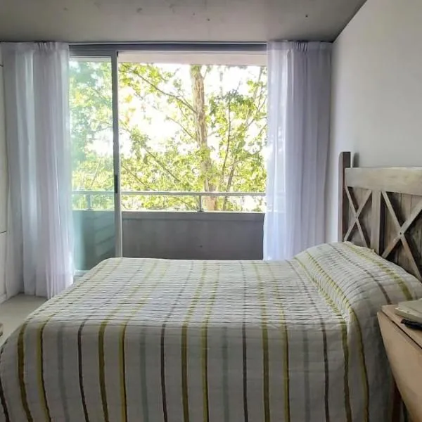 Espacioso monoambiente en pleno centro, hotel v destinaci Adrogué