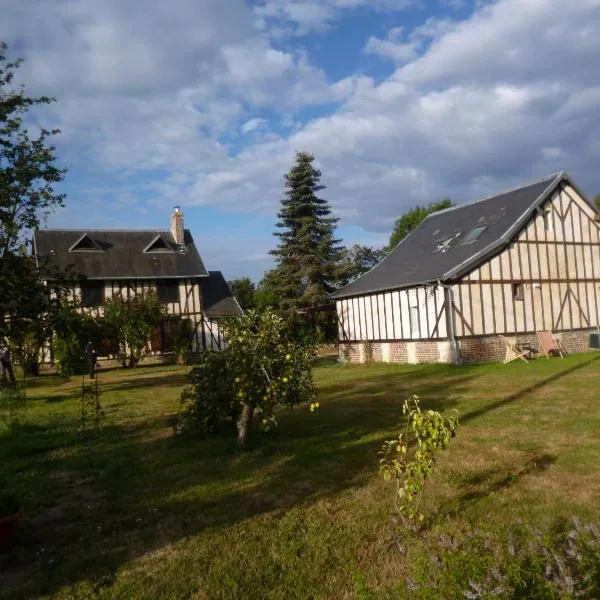 LA VILLA QUI A DU CHIEN, hotel in Avernes-Saint-Gourgon