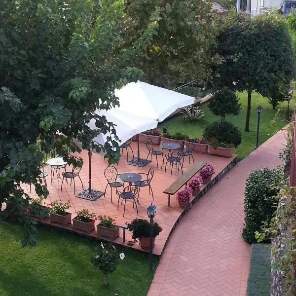 Farfalle E Gabbiani – hotel w mieście Tramonti
