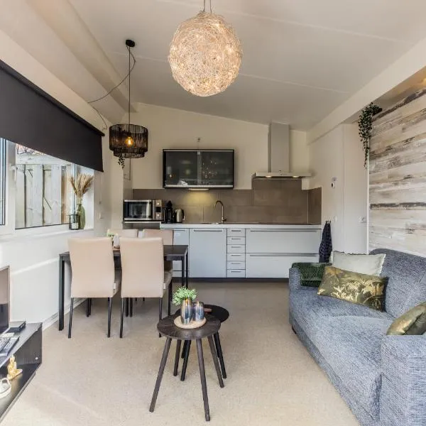 Nieuw Holiday home Oostkapelle centrum, hotel in Oostkapelle