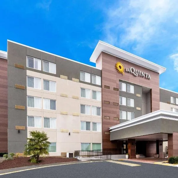 La Quinta Inn by Wyndham Lynnwood, hotel v destinaci Lynnwood