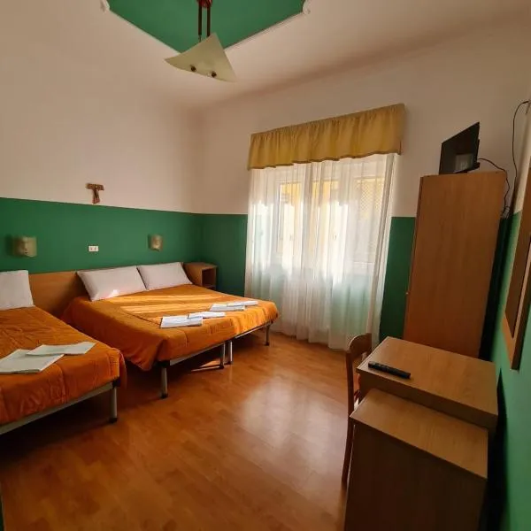 B&B Santa Lucia, hotel v destinaci San Giovanni Rotondo
