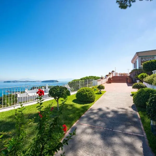 Hotel Villa Ireos, hotel v destinaci Casamicciola Terme