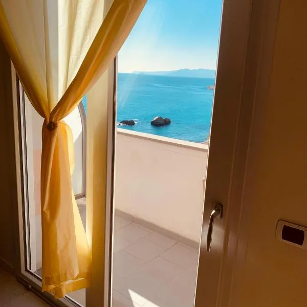 Mono Ele a Varigotti, hotel en Varigotti