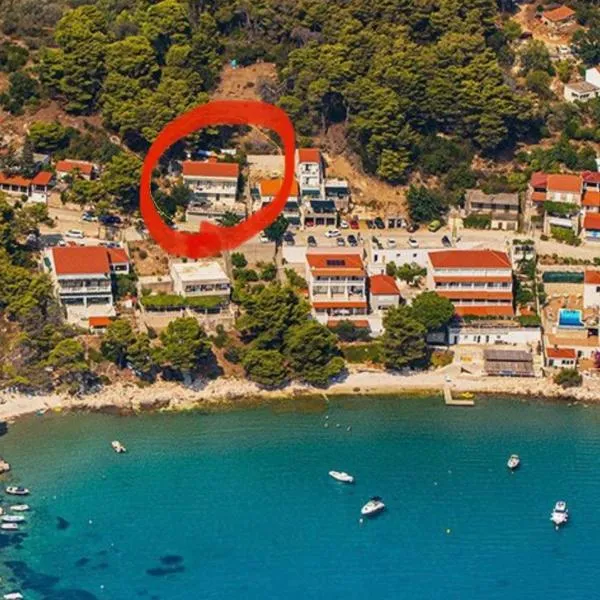 Apartments Feral, hotel u gradu 'Prožura'