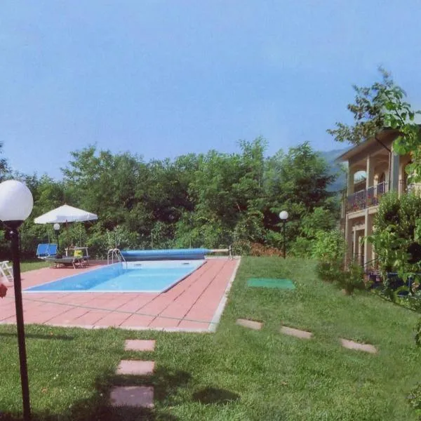 Hotel The Marquee, hotel v destinaci Castelnuovo di Garfagnana