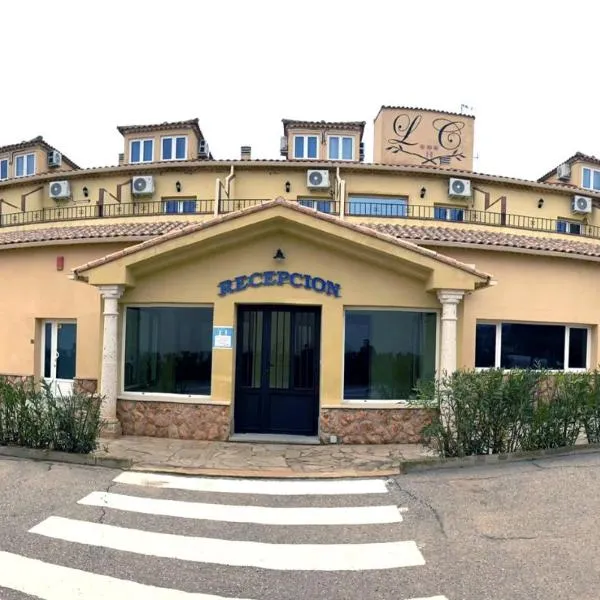 HOTEL LOS CAÑAS, hotel en Villamalea