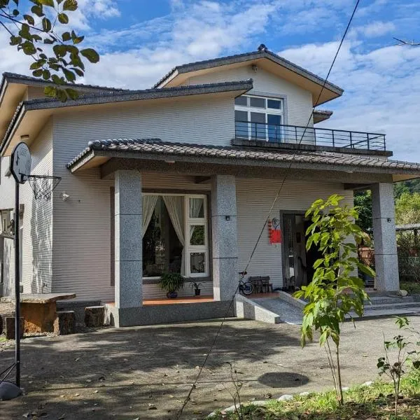 Tien Chon Xiao Lin Homestay, hotel v destinaci Ťiao-si