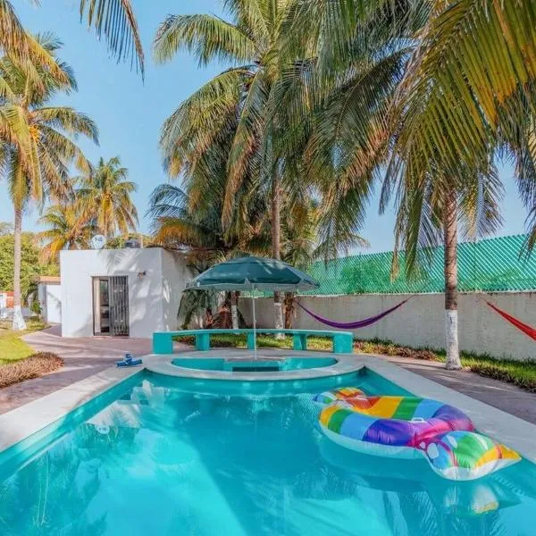 Casa Amaite Oasis privado con Alberca en Progreso, hotel en Progreso