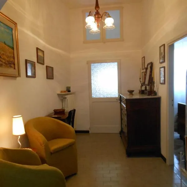B&B Le Stanze del Chiostro, khách sạn ở Serra deʼ Conti
