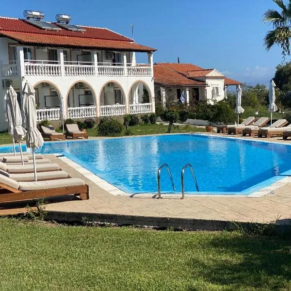 Stefanos Resort, hotel di Mesongi