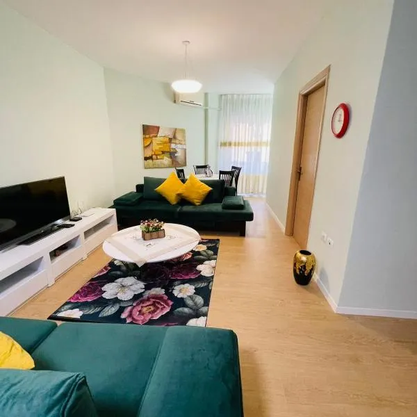 New Apartment in Center of Tirana, hotel v destinaci Tirana