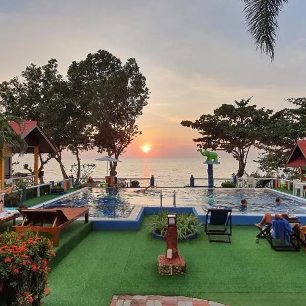 Penny's Resort, hotell i Koh Chang