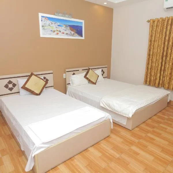 Nhà nghỉ hải phượng, hotel en Bí Giàng