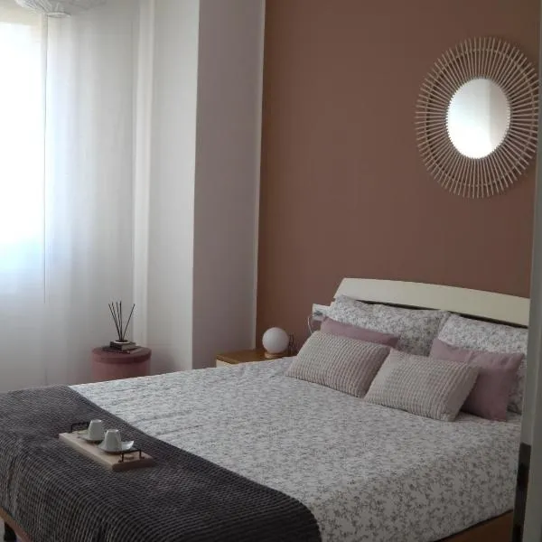 B&b ARCOBALENO - 2 min walk to Bernina Express, hotel v destinaci Tirano