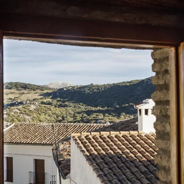 Tugasa Hotel y Apartamentos rurales La Posada, hotel in Villaluenga del Rosario