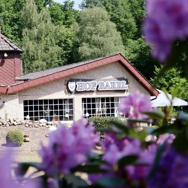 Landhotel Hof Barrl, hotel v destinaci Schneverdingen