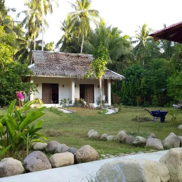 Happy Coconut Camiguin、マンバヤオのホテル