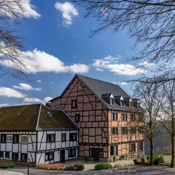 Hôtel Grand-Champ, hotel v destinaci Malmedy