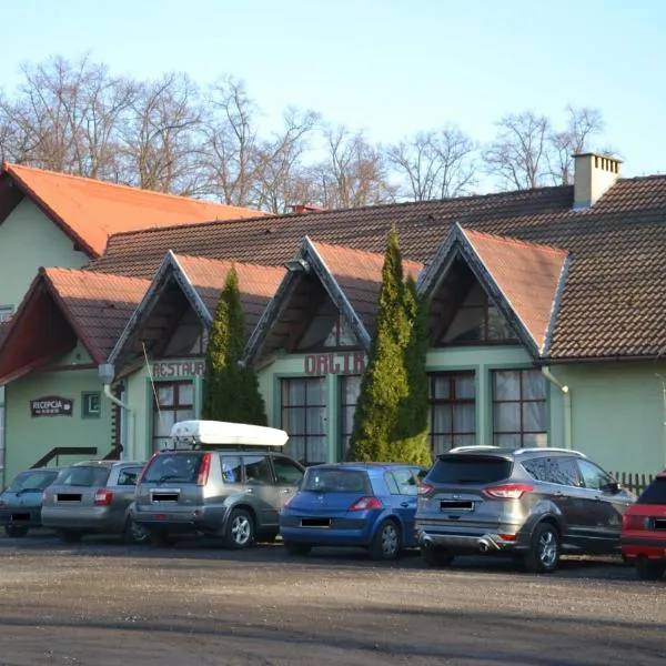 Hotelik Orlik, מלון בLegnickie Pole