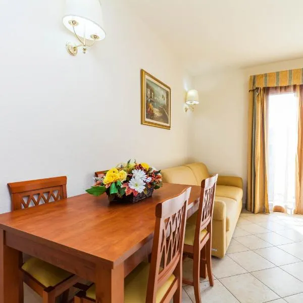 Regina Elena Apartments, hotel v destinaci Olbia
