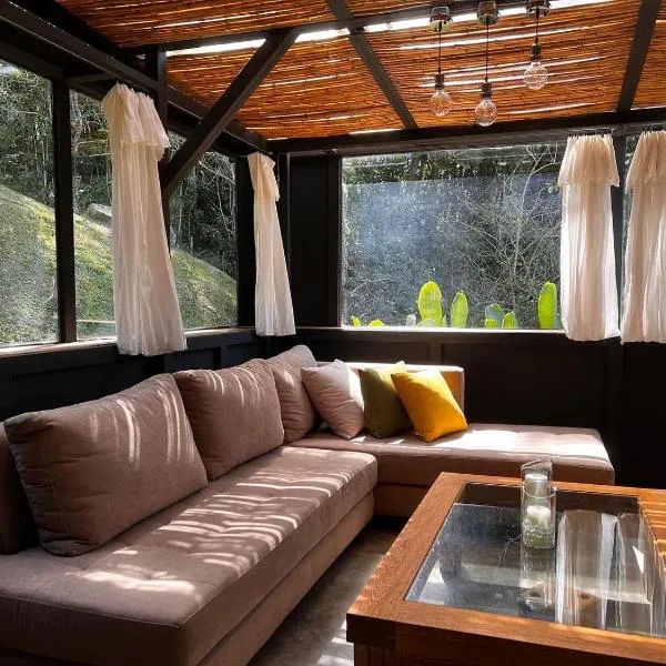 Lodges Boutique La Nuit, hotel v destinaci La Vega