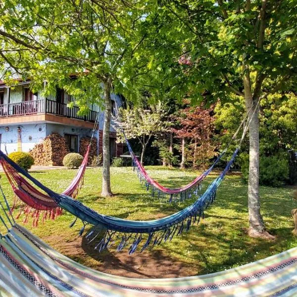 Apartamentos Rosa Jove, hôtel à Cabañas