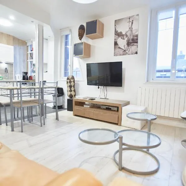 Etretat - Centre plage - Gîte Les Vagues de l'Atlantide, hotel in Étretat