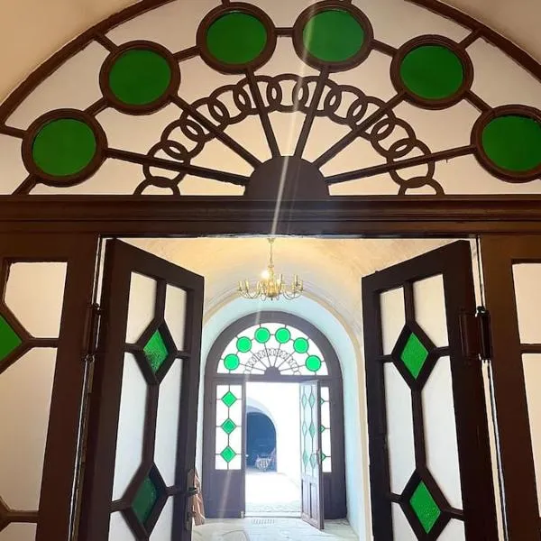 historical Zaffir house - market square, hotel v Levoči