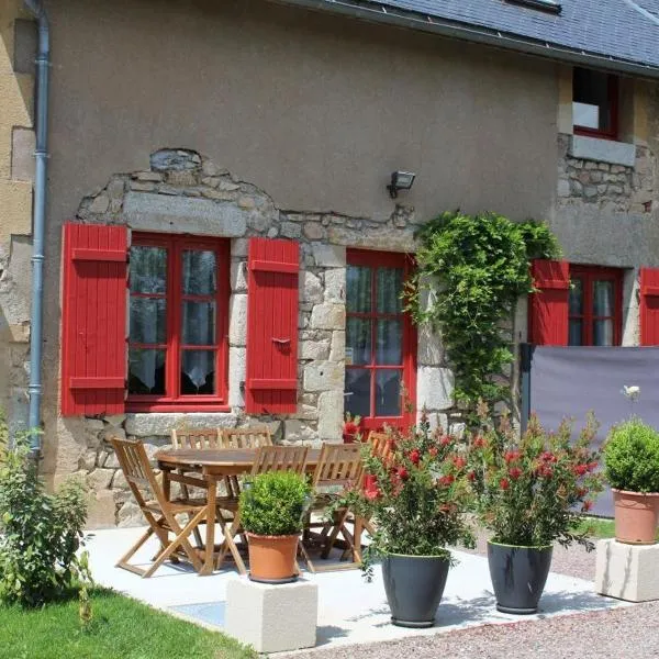 Gîte Savauldetour, hotel in Ouroux en Morvan