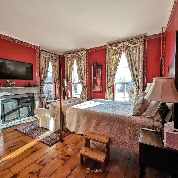 Cromwell Manor Inn, hotel in Cornwall-on-Hudson