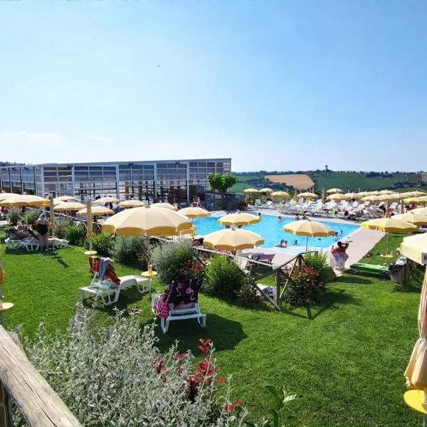 Morobello, hotel San Marcellóban