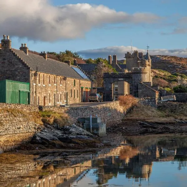 Castle Cottage, a self-catering cottage full of character., hotel di Amhuinnsuidhe