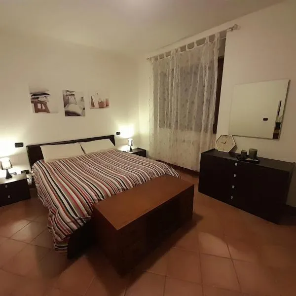 Casa al lago, hotel v destinácii Omegna