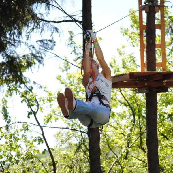 Activ Parc, hotel di Bodeşti