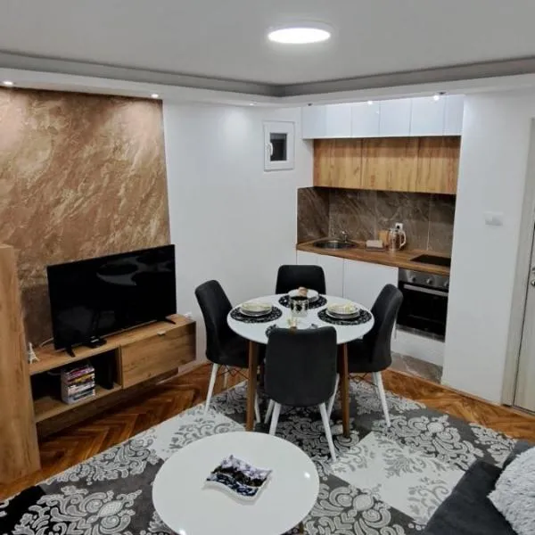 Apartmani Vranić, khách sạn ở Vrdnik
