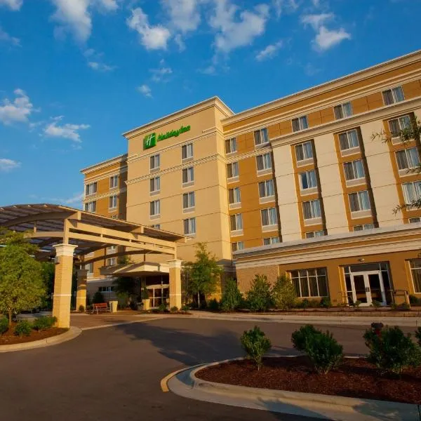 Holiday Inn Raleigh Durham Airport by IHG, khách sạn ở Morrisville