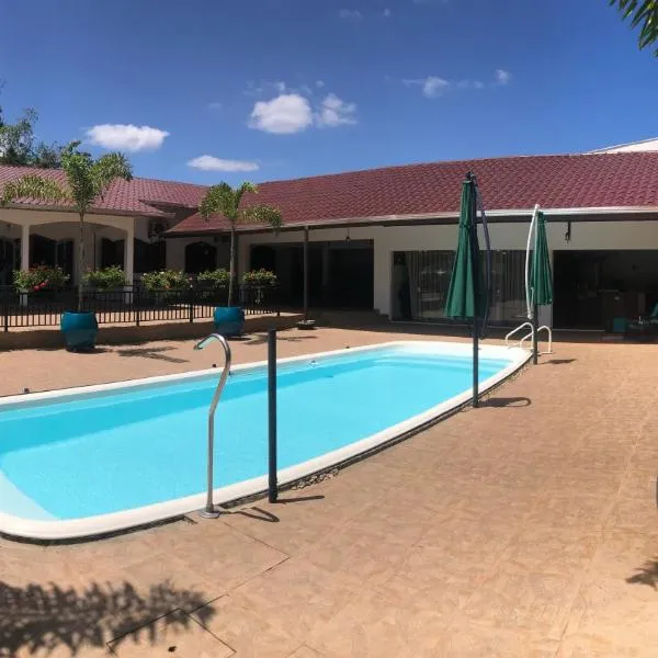 Pousada dos Adris, hotel v destinaci Morretes