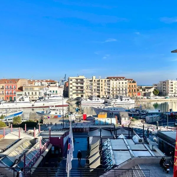 Grand appartement avec vue sur quai, hotel v Sète