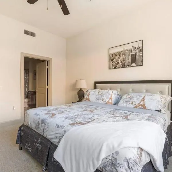 Home felt apartment- Med Center/NRG, hotel en Houston