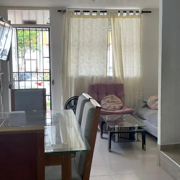 Casa Familiar en Pereira, hotel v destinaci Pereira