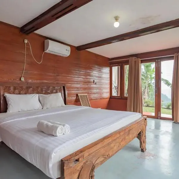 Kanaka Residence Mitra RedDoorz, hotelli kohteessa Bandungan