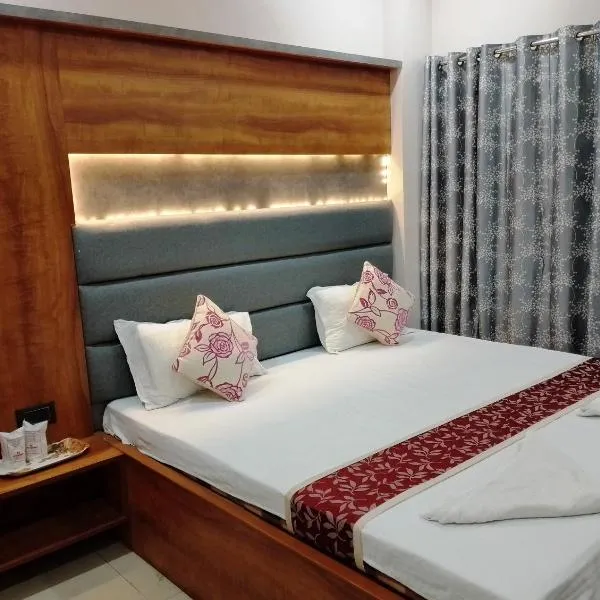 Hotel City Park, hotel in Pandu