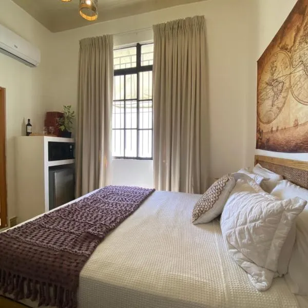 Studio 27 Colonial, Centro Histórico, hotel in Santo Domingo