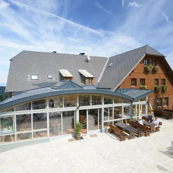 Almidylle Sabathy, hotel in Mühlen